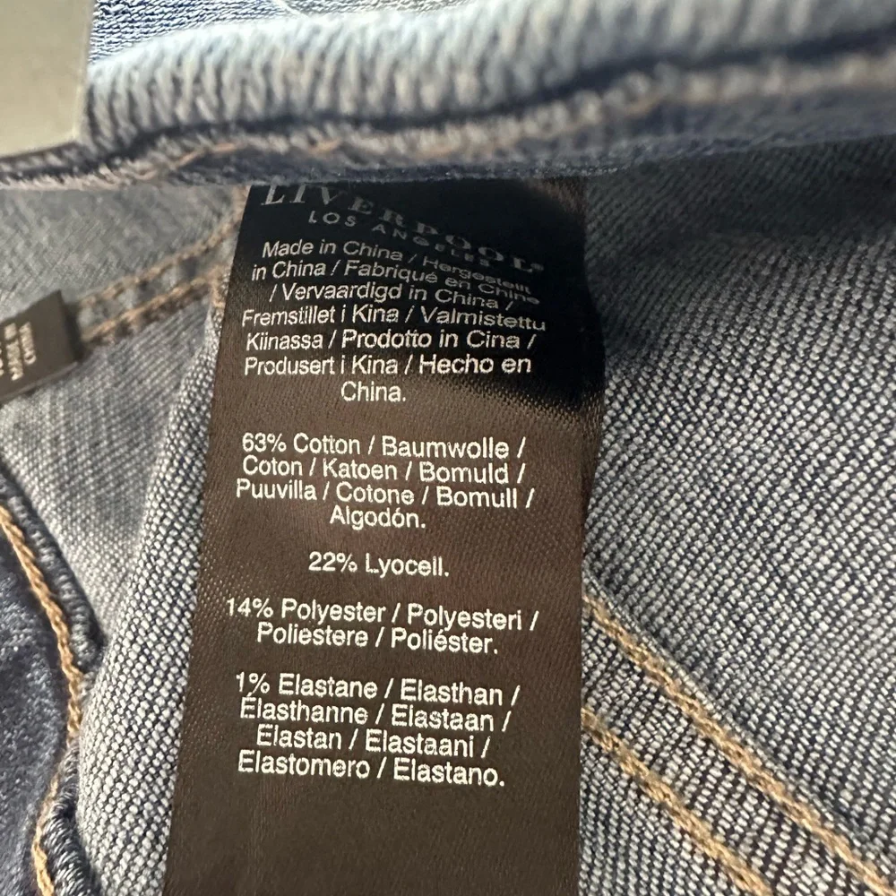 🆕Liverpool Los Angeles Bermuda Jeans Shorts - Picture 12 of 16